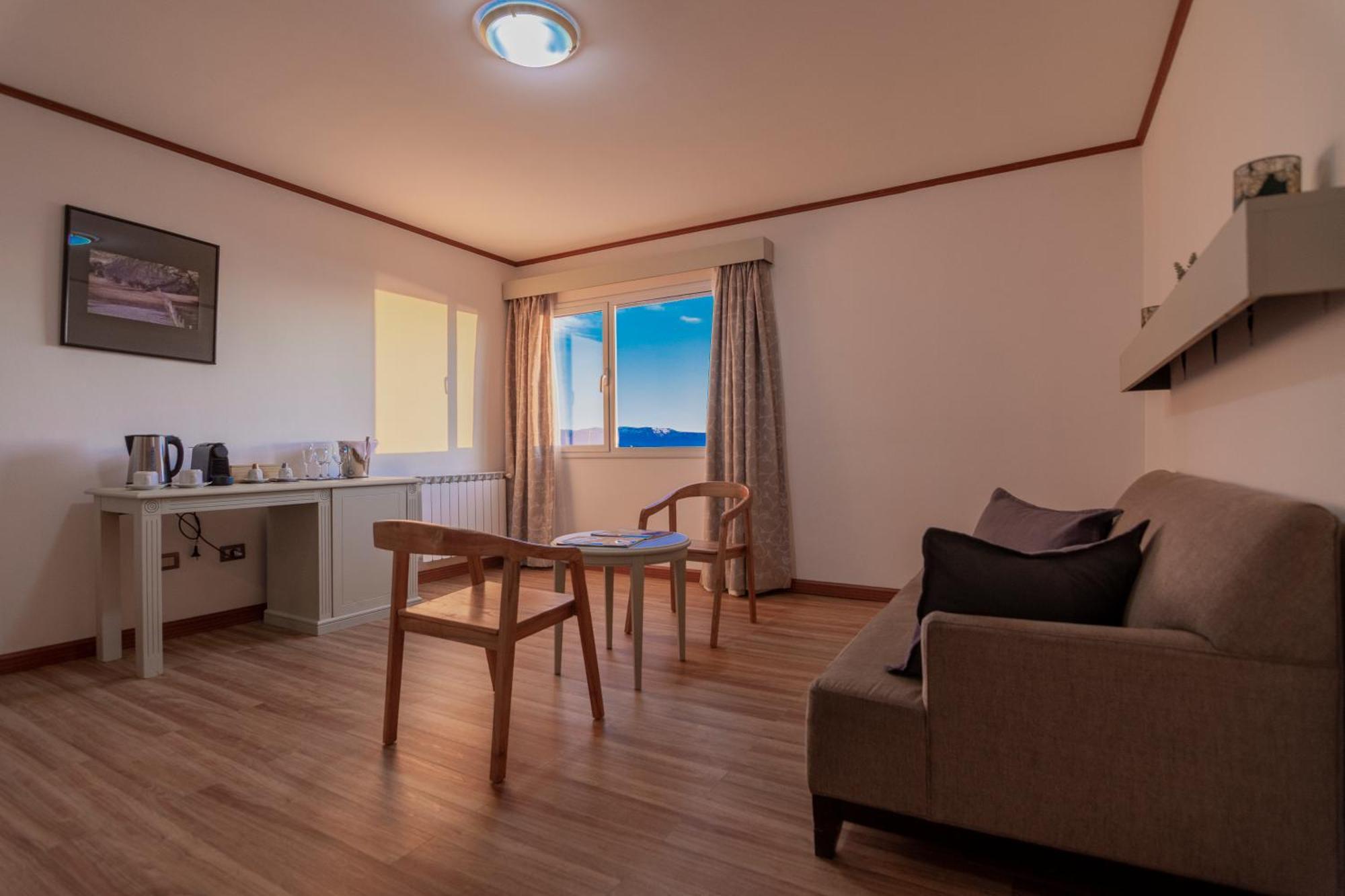 Edenia Punta Soberana Hotel El Calafate Bagian luar foto