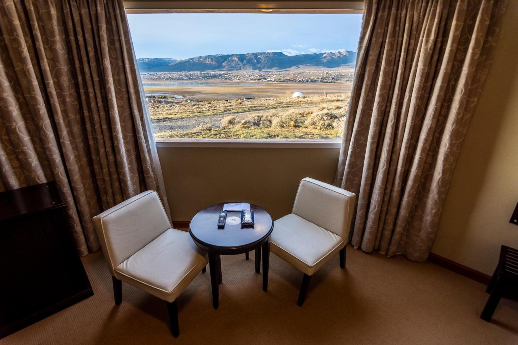 Edenia Punta Soberana Hotel El Calafate Bagian luar foto