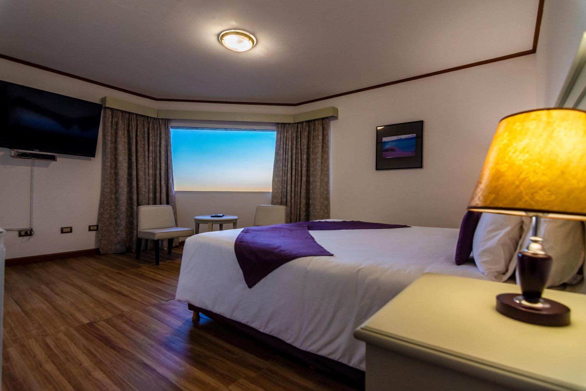 Edenia Punta Soberana Hotel El Calafate Bagian luar foto